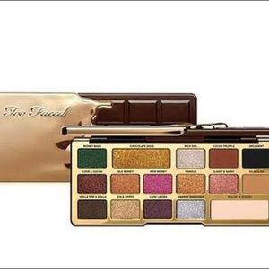 🦋Too Faced Chocolate Gold Palette